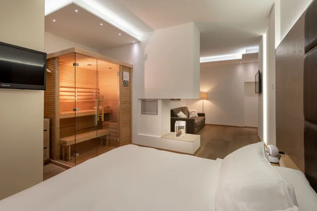 جناح بسرير كينج بجاكوزي، Hotel Polo 5/10