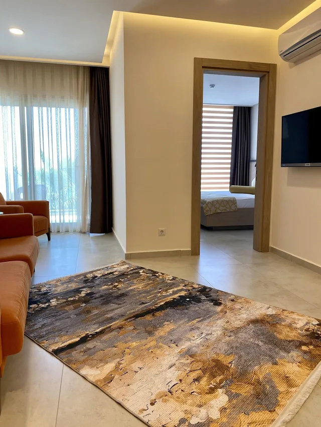 جناح عائلي، Zest Exclusive Hotel 2/2