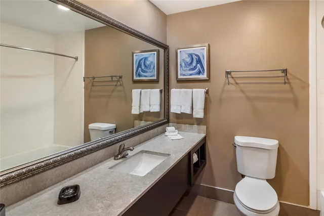 غرفة بسريرين كوين، Best Western Plus Madison Inn 6/6