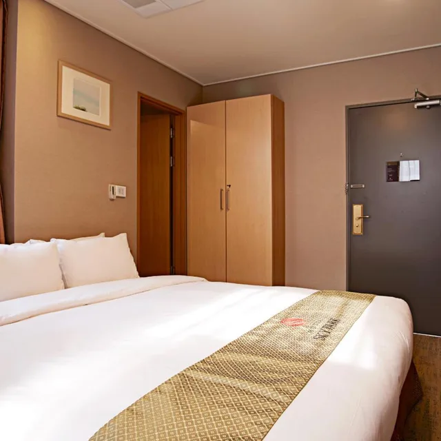 غرفة قياسية مفردة بسرير مزدوج، Hotel Skypark Myeongdong Ii Seoul 1/3