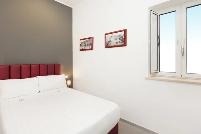 جناح تنفيذي بسرير كينج، Hotel Castellino Roma 1/10