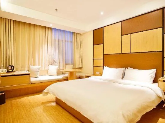 Superior, Queen Bed, Ji Hotel (Shanghai Zhoupu Wanda Plaza) 2/3