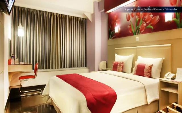 غرفة سوبيريور بسريرين منفصلين، favehotel Premier Cihampelas 2/4