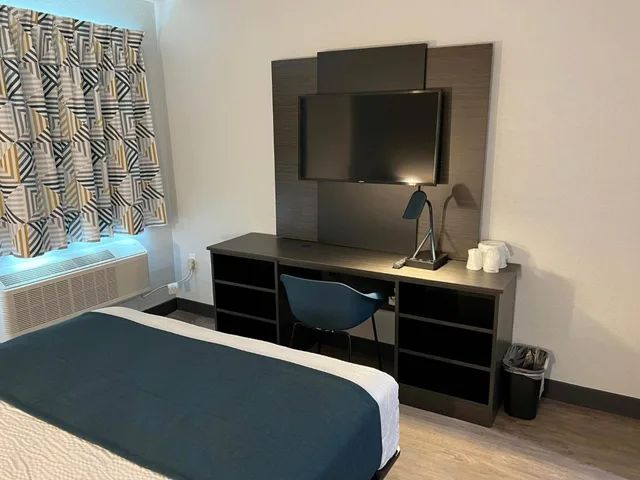 غرفة بسرير كوين، Motel6 Fort Lauderdale, FL 10/10