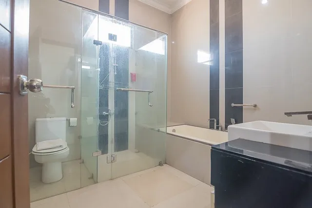 غرفة ديلوكس، RedDoorz near Jatinangor Town Square 4/6