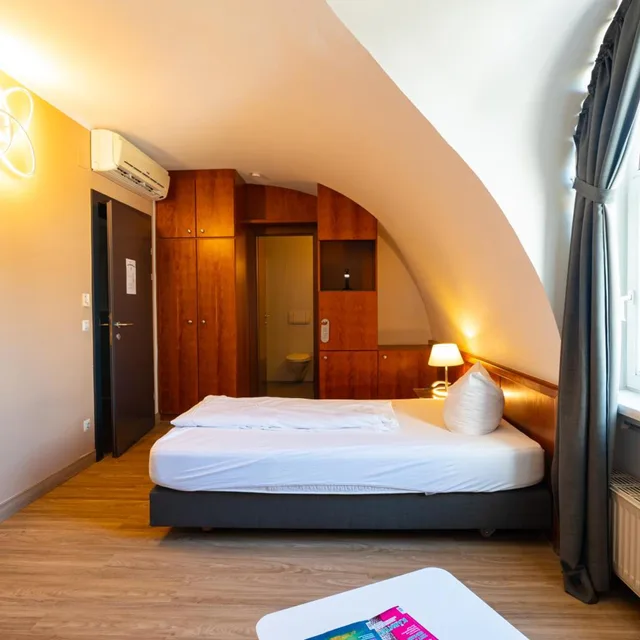 Room, Single, Atrigon 1/15