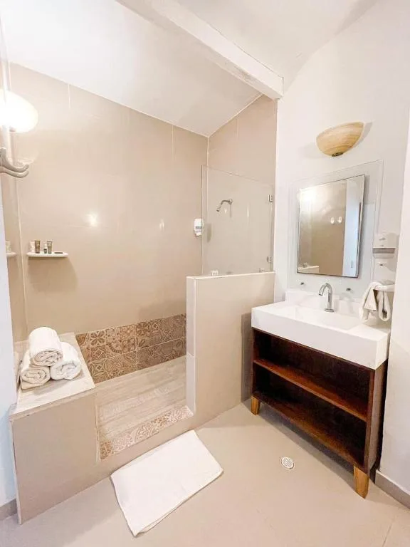 غرفة جونيور، Hotel Cocoplum Beach 4/4