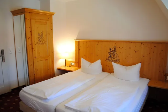 غرفة قياسية بسرير مزدوج، Hotel zum Breiterle - Self-Check-In 1/4