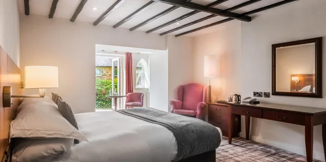 Executive, Cottage, Double Bed, Last Drop Village Hotel And Spa 4/8