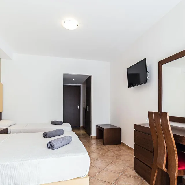 Room, Triple, Land View، White Olive Premium Laganas 6/8