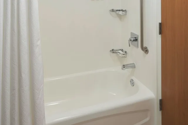جناح بسرير كينج مع أريكة، Courtyard Fort Lauderdale Weston 5/5