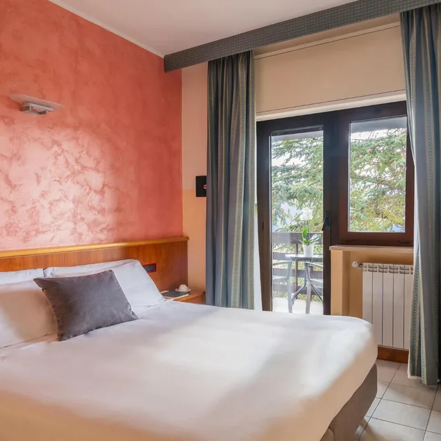غرفة بسرير مزدوج أو سريرين منفصلين، Cipriani Park Hotel 1/10