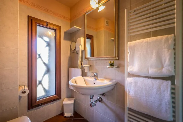 غرفة قياسية بسرير كينج، Borgo Di Villa Castelletti 4/5