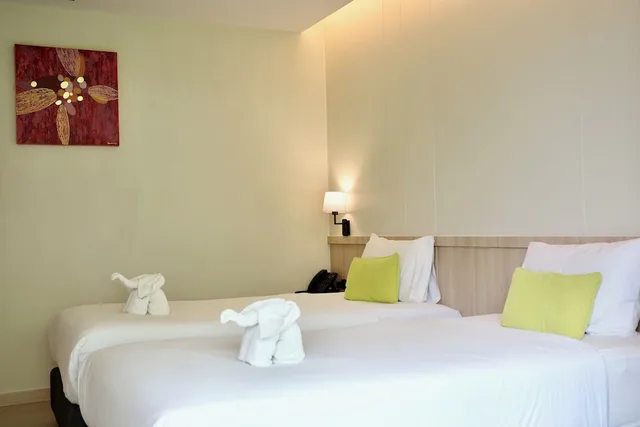 غرفة ديلوكس بسرير مزدوج بإطلالة على المسبح، Aree Tara Resort Krabi 3/9