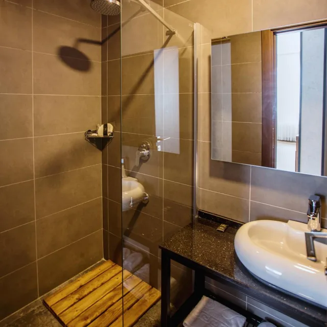 جناح بغرفة نوم واحدة مع أريكة، Life Point Hotel 2/6