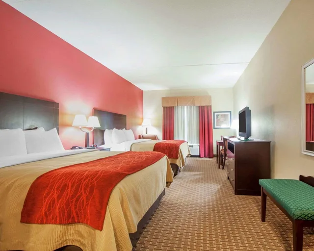 غرفة قياسية بسريرين كوين، Comfort Inn Harriman, TN 4/6