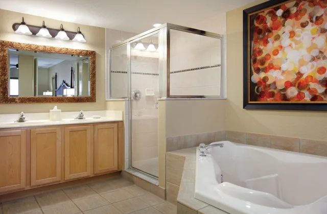 شقة سكنية بسرير كينج وسرير كوين بغرفتي نوم مع أريكة، Club Wyndham Palm-Aire 4/4