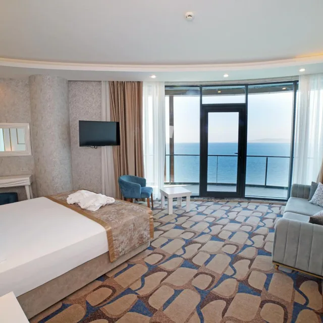 غرفة بسرير كينج بإطلالة على البحر، Blue Mudanya Hotel 4/10