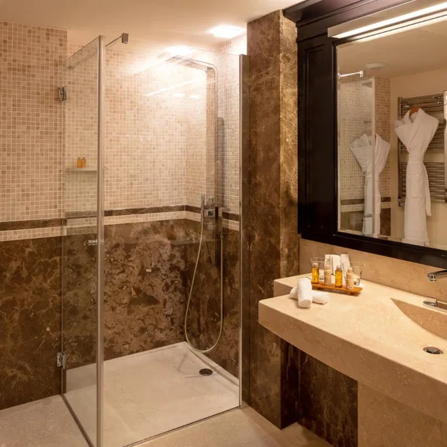 غرفة عائلية، Hotel Don Cesar 6/7