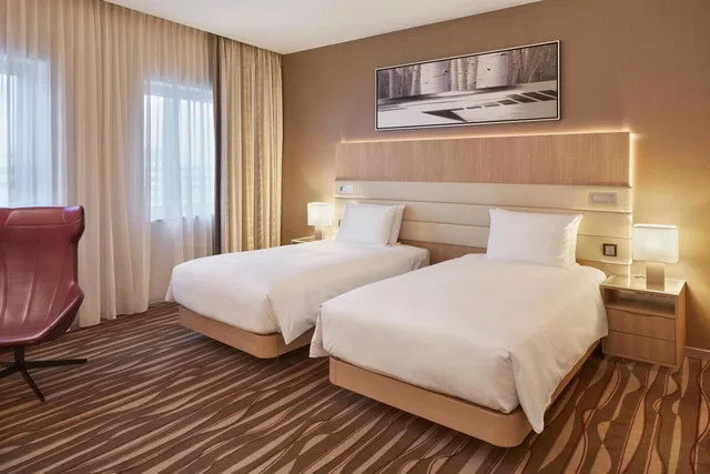 غرفة ديلوكس بسرير فردي، Hilton Frankfurt Airport 3/5
