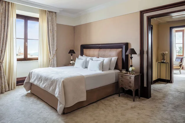 Junior Suite, King Bed, Hot Tub, Terrace, Anantara Palazzo Naiadi 1/3