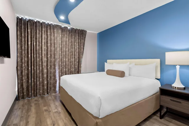 جناح بسرير كينج وسريرين كينج، SureStay Plus by Best Western Windsor 3/6