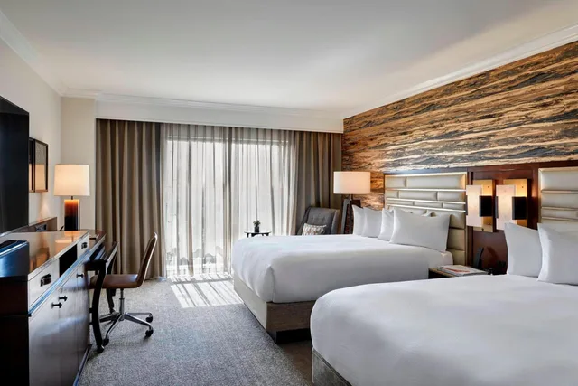 Deluxe, 2 Queen Beds, French Balcony، JW Marriott San Antonio Hill Country Resort & Spa 1/4