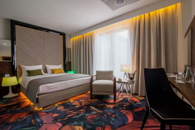 غرفة كلاسيكية بسرير كوين، Inx Design Hotel 3/7