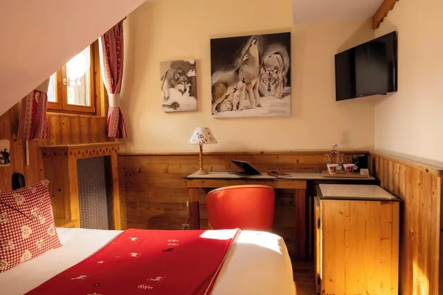 غرفة قياسية بسرير مزدوج أو سريرين منفصلين بإطلالة على الجبل، Auberge Du Manoir 5/8