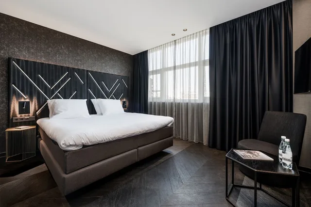 غرفة سوبيريور بسرير كينج، Le Marin Hotel Rotterdam City - Handwritten Collection 2/5