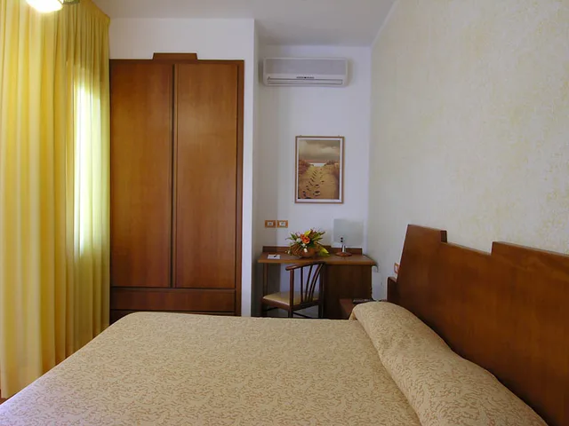غرفة عائلية، Hotel Residence San Pietro 3/5