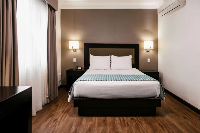 غرفة قياسية بسرير مزدوج، Wyndham Costa del Sol Piura 1/1