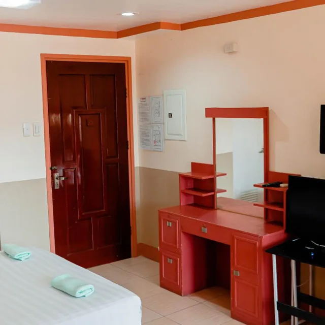 غرفة بسرير كوين بشرفة، Imperial Ridge Pension House 5/7
