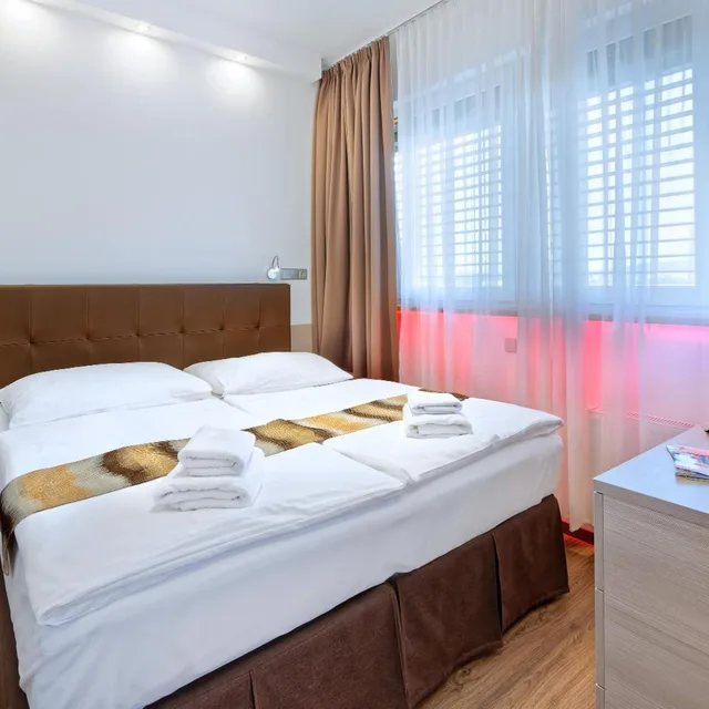 Deluxe, Double or Twin Bed, Pool Access، Hotel Aura Design & Garden Pool 5/10