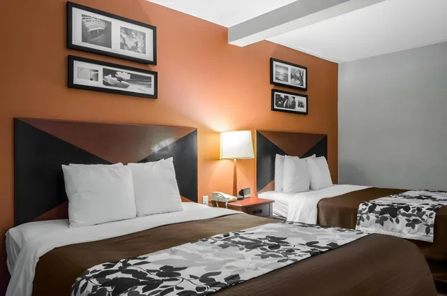 غرفة رباعية بسريرين كوين لذوي الإعاقة، Sleep Inn & Suites Ronks - Lancaster Area 4/6