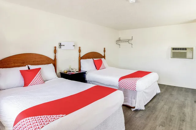 غرفة بسريرين مزدوجين للمدخنين، OYO Hotel Killeen 1/4