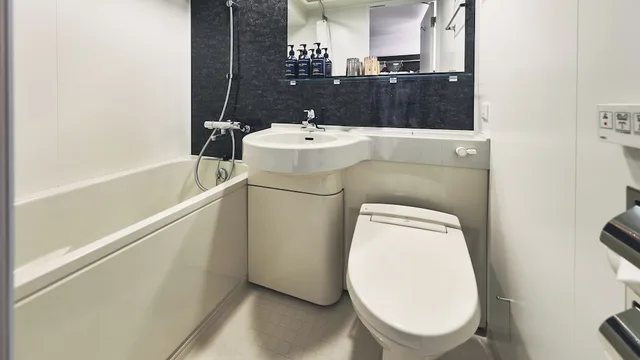 غرفة قياسية بسرير كوين، Garner Osaka Honmachi Station, an IHG Hotel 7/7
