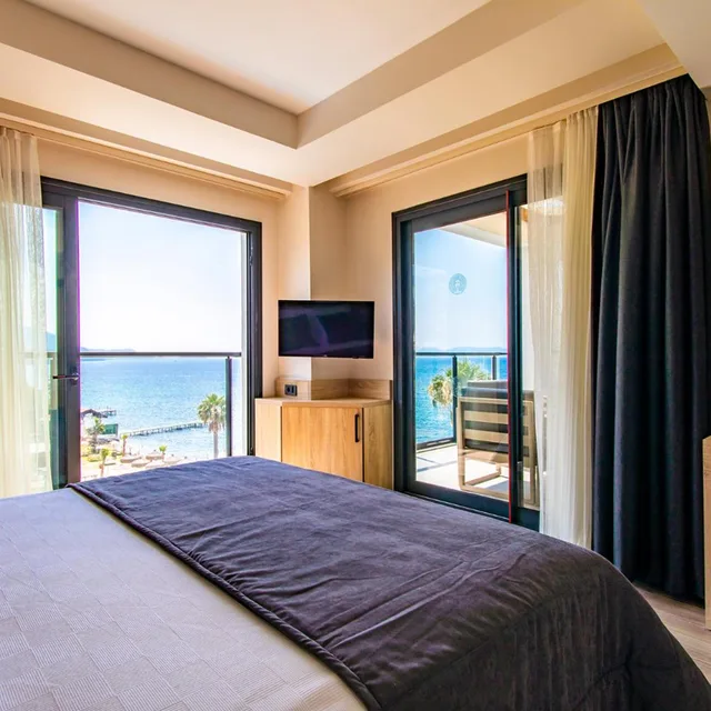 Deluxe, Suite, Sea View, MAIA Luxury Beach Hotel & Spa 1/6