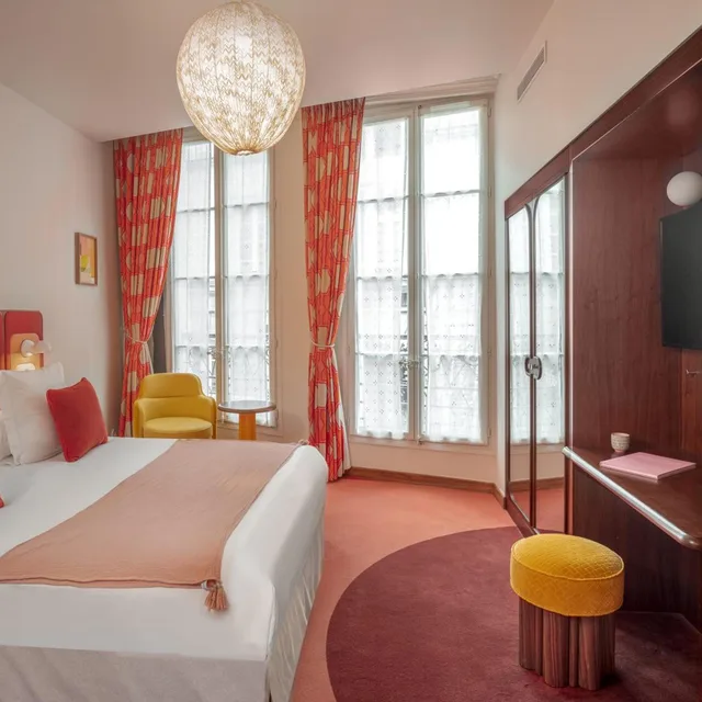 Deluxe, Double or Twin Bed, Jetted Tub, Hotel Saint Andre Des Arts 1/10