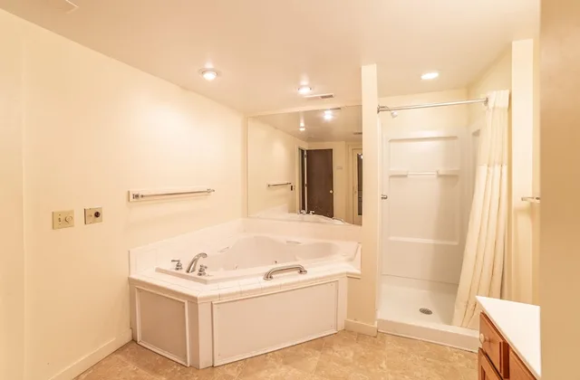 2 Bedrooms, Town House, King and Queen and Twin Beds, Sofa، Mountainside Villas At Massanutten By Kees Vacations 7/7