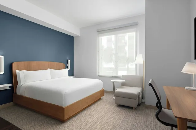 غرفة بسرير كينج، Element by Westin Calgary Downtown 1/16