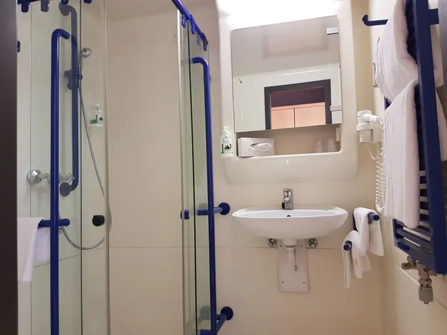 غرفة بسرير مزدوج بشرفة، Savoy Hotel Bad Mergentheim 3/3