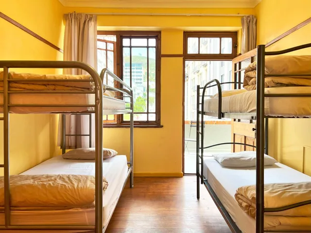 سكن مشترك مختلط بستة أسرّة، Long Street Backpackers - Adults Only 5/10