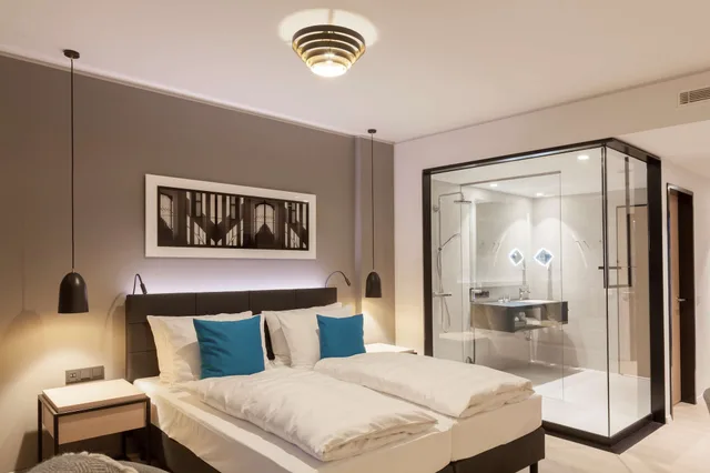 غرفة قياسية بسرير كينج، RADISSON BLU HOTEL, MANNHEIM 1/3