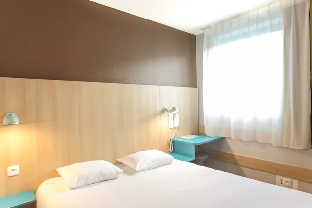غرفة قياسية مفردة بسرير مزدوج، Hotel Reseda Paris Bagnolet 1/1