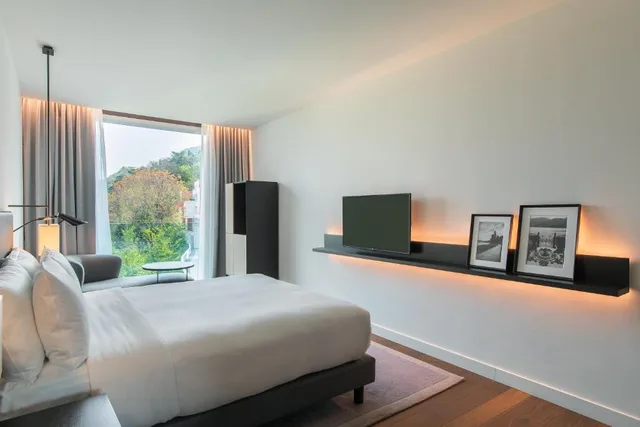 غرفة بسرير مزدوج، Hilton Lake Como 3/5