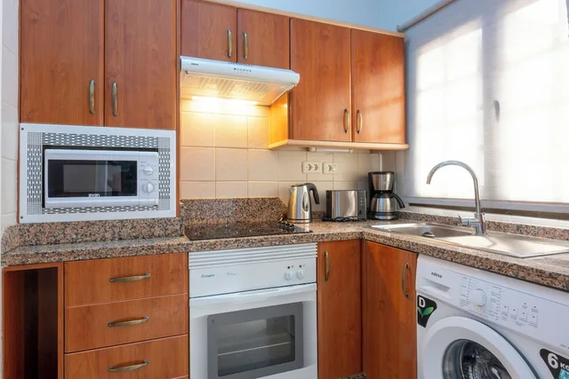 1 Bedroom, Apartment, Double Bed, Sofa, Ona Las Rosas 8/9