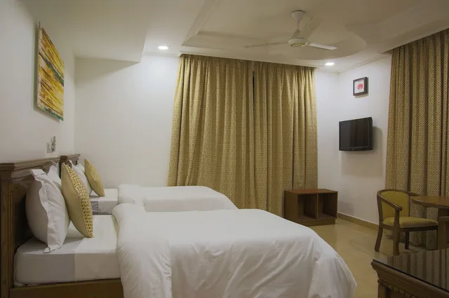 غرفة قياسية بسريرين منفصلين، Sleep Inn Hotel City Centre 4/10