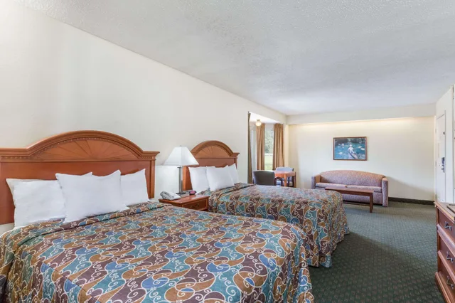 غرفة قياسية بسريرين مزدوجين، Days Inn by Wyndham Petersburg/South Fort Lee 2/7