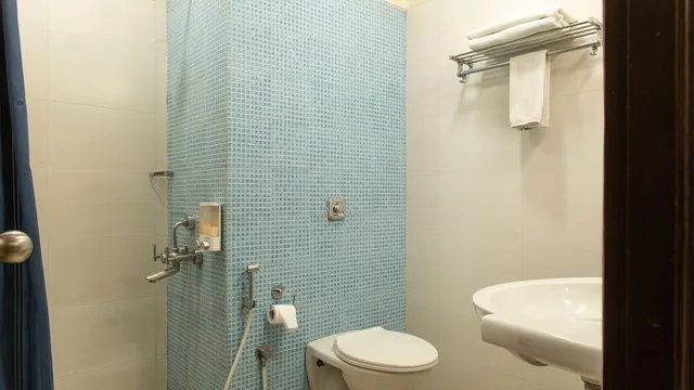 Queen Room, Ginger Hotel Tirupur 7/7